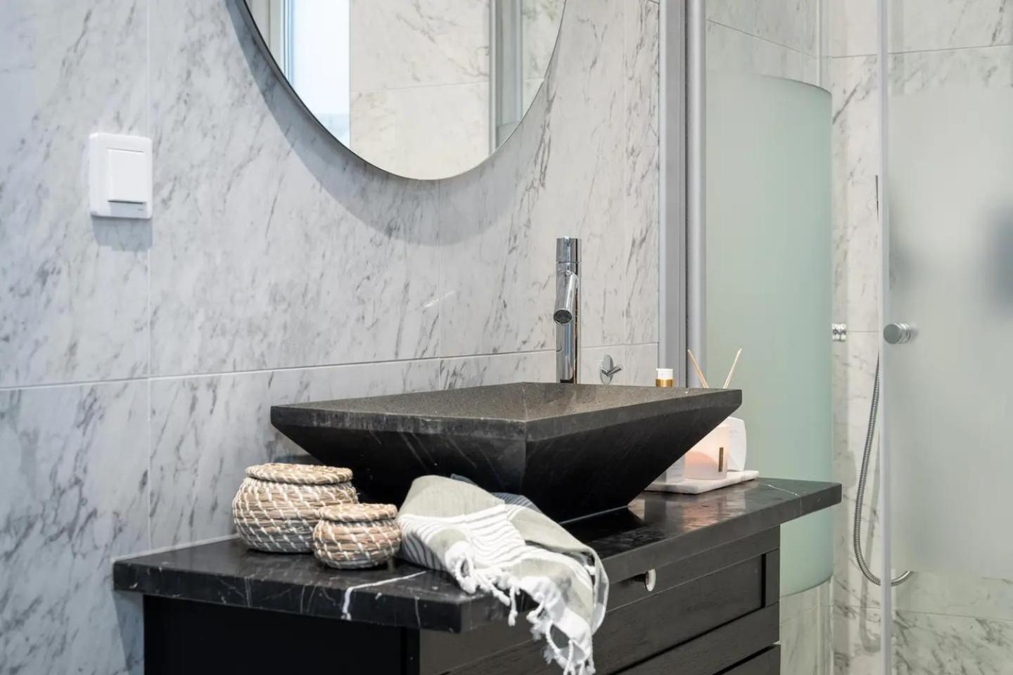 Modern Villa Close To Beach Trangsund Bagian luar foto